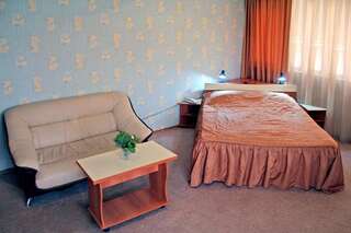 Гостиница Парадиз Отель Адлер Стандартный двухместный номер с 2 отдельными кроватями-3